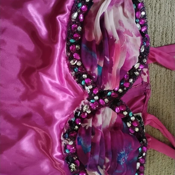 Deb Dress 💜🖤 🩷 - Picture 3 of 8